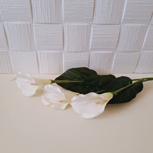 Élethű kála csokor-fehér - kellékek & szerszámok - dekorációs kellékek - egyéb kellékek - Meska.hu