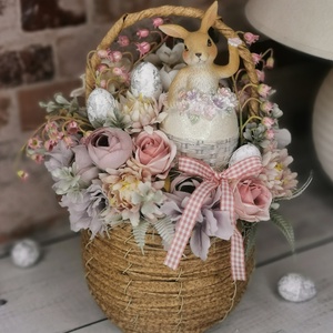 Húsvéti nyuszi tojással kosárban, Ünnepi díszek, dekorációk, Húsvéti díszek és dekorációk, Húsvéti asztaldíszek, Virágkötés, MESKA