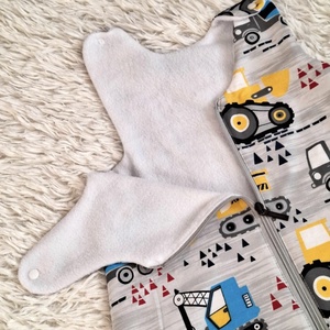 Munkagépes Kamáslis Tipegő hálózsák - baba - mama - babaruházat - baba hálózsák, bundazsák - Meska.hu