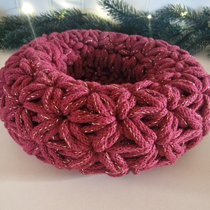  Horgolt adventi koszorú bordó csillogós színben - karácsony - adventi díszek - adventi koszorú - Meska.hu