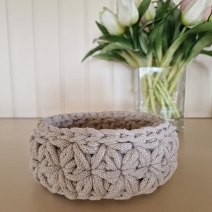 Horgolt jázmin mintás kosárka - otthon & életmód - tárolás & rendszerezés - tárolókosár - Meska.hu