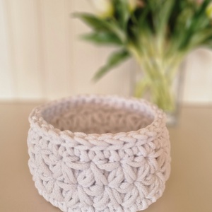 Horgolt jázmin mintás kosár - otthon & életmód - tárolás & rendszerezés - tárolókosár - Meska.hu