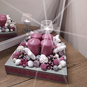 Karácsonyi asztali dekoráció 4 gyertyával, pasztell mályva színben   - karácsony - karácsonyi lakásdekoráció - Meska.hu