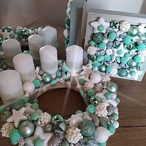 Adventi koszorú és ledvilágításos fali dekoráció menta-fehér színvilágban - karácsony - Meska.hu