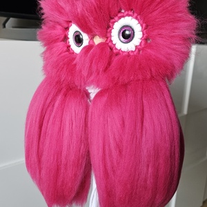 Mira- a málna makramé bagoly fali dekoráció  - otthon & életmód - dekoráció - fali és függő dekoráció - falra akasztható dekor - Meska.hu