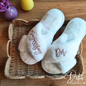 Menyasszonyi/koszorúslány készülődős papucs, pihe-puha esküvői készülődős szőrmés papucs - Meska.hu