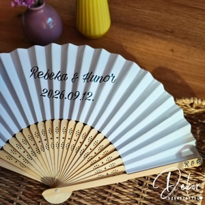 Egyedi feliratos legyező esküvőre, lánybúcsúra vagy egyéb eseményre - esküvő - emlék & ajándék - köszönőajándék - Meska.hu