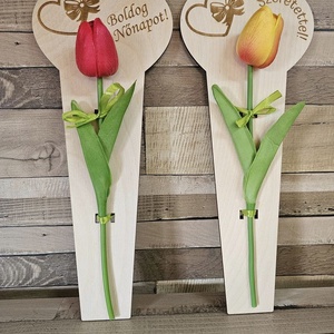 Nőnapi dekoráció fa alapon élethű tulipánnal - otthon & életmód - dekoráció - dísztárgy - Meska.hu