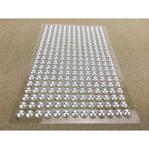Öntapadós flitter gyöngyök fehér 260db/levél 0,5cm (ALAPANYAGOK), Kellékek & szerszámok, Gyöngyfűzés kellékek, Figurális gyöngyök, , MESKA