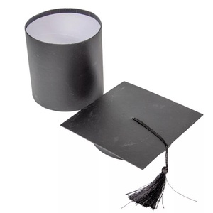 Ajándék papír doboz ballagási diploma sapka fekete D 14,5cm (Ballagás), Otthon & Életmód, Papír, írószer, Ajándékozás kellékei, Pénzátadó doboz, , MESKA