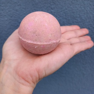 Nagy Fürdőbomba (68 mm)  Ha többre vágysz wellnes a fürdőszobában 1 db vákumcsomagolt  - szépségápolás - szappan & fürdés - fürdősó, fürdőgolyó, habfürdő - Meska.hu