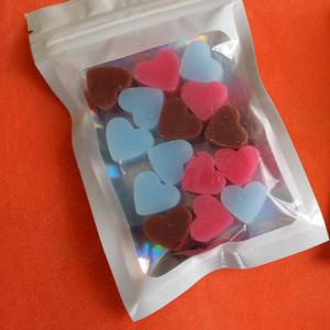 Szív alakú illatviaszok kicsi és nagy (kézműves gyertyák) - kellékek & szerszámok - dekorációs kellékek - dekorációs gyertya - Meska.hu