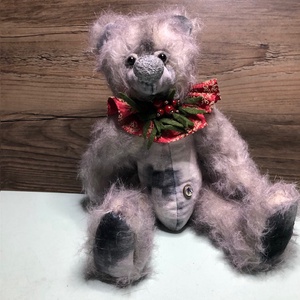 Karácsonyi mohair ezüst mackó - Meska.hu