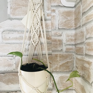 Makramé virágtartó - otthon & életmód - virágdekoráció - virágtartó - kaspó - Meska.hu