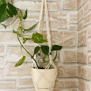 Makramé virágtartó, Otthon & Életmód, Virágdekoráció, Virágtartó, Függő virágtartó, Csomózás, MESKA