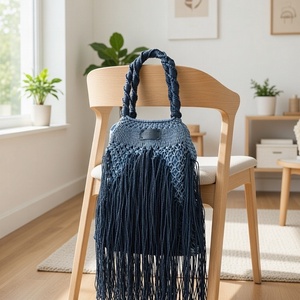 Egyedi makramé rojtos táska � bohém, kivehető belső zsákkal - táska & tok - kézitáska & válltáska - vállon átvethető táska - Meska.hu