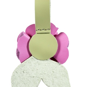 Rózsa kulcstartó bőrből (rózsaszín+fűzöld) - táska & tok - kulcstartó & táskadísz - kulcstartó - Meska.hu