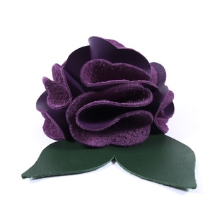 Rózsa kulcstartó bőrből (sötétlila+sötétzöld) - táska & tok - kulcstartó & táskadísz - kulcstartó - Meska.hu