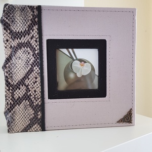 Elegáns kis méretű drapp kígyóbőrmintás fotóalbum - otthon & életmód - papír, írószer - album & fotóalbum - Meska.hu