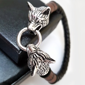 Farkasfej Mjölnir férfi bőr karkötő - ékszer - karkötő - karkötő medállal - Meska.hu