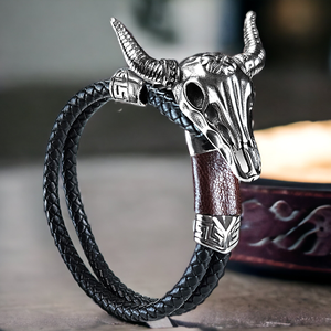 Bull bőr férfi karkötő - ékszer - karkötő - karkötő medállal - Meska.hu