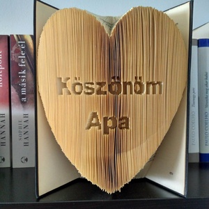 Köszönöm Anya/Apa szívben könyvszobor - otthon & életmód - dekoráció - asztal és polc dekoráció - könyvszobor - Meska.hu