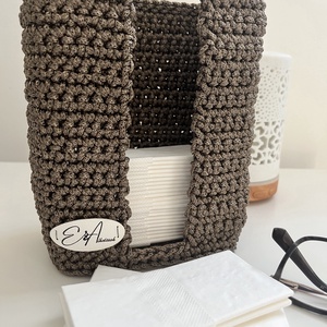 Horgolt álló papír zsebkendő tartó - otthon & életmód - dekoráció - asztal és polc dekoráció - dekorációs tál, tartó - Meska.hu