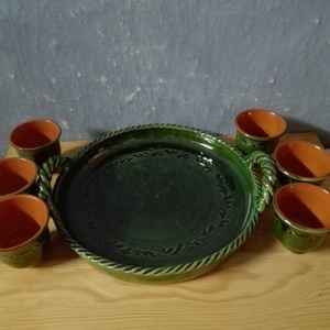 Zöld pálinkás pohár készlet tálcával - otthon & életmód - konyhafelszerelés, tálalás - Meska.hu