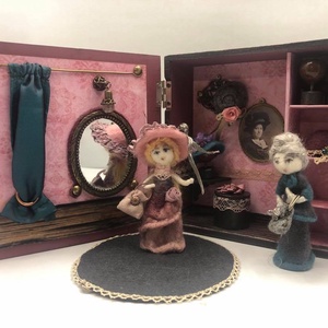 KALAPSZALON NEMEZ BABÁKKAL - otthon & életmód - dekoráció - Meska.hu