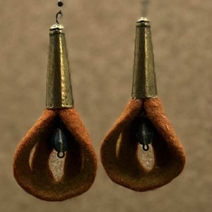 Nemez fülbevaló - ékszer - fülbevaló - lógó fülbevaló - Meska.hu