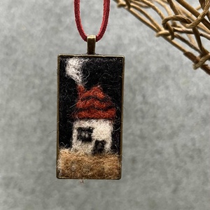 Nemez medál fém foglalatban - Meska.hu