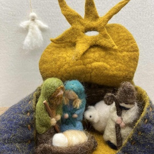 Betlehem - nemezelt - karácsony - karácsonyi lakásdekoráció - karácsonyi falu, házikó - Meska.hu