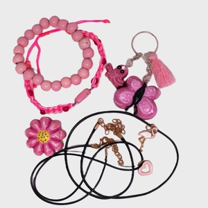 Rózsaszín pillangós női ajándékcsomag, Ékszer, Ékszerszett, Gyöngyfűzés, gyöngyhímzés, Gyurma, MESKA