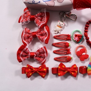 Piros kislány hajbavaló ajándékszett - ruha & divat - hajdísz & hajcsat - hajráf & hajpánt - Meska.hu