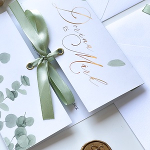 Greenery eukaliptuszos, arany fóliázott, esküvői meghívó, masnival megkötve, borítékkal, viaszpecséttel - esküvő - meghívó & kártya - meghívó - Meska.hu