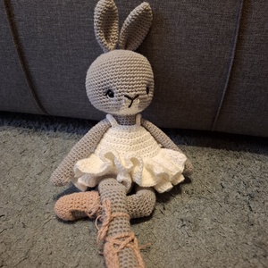 Horgolt nyuszi figura - Meska.hu