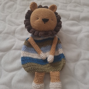 Oroszlábos horgolt szundikendő, Játék & Sport, Plüssállat & Játékfigura, Oroszlán, Horgolás, MESKA