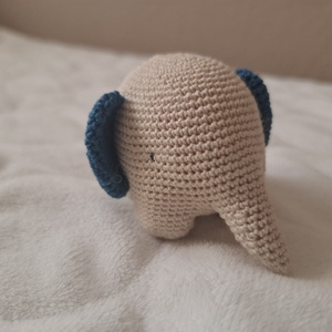 Mini horgolt elefánt - játék & sport - plüssállat & játékfigura - elefánt - Meska.hu