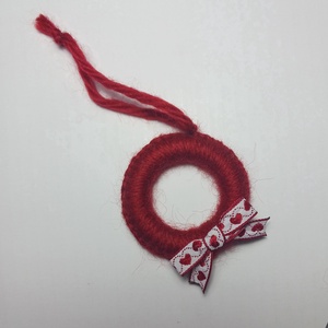 Karácsonyfadísz, piros karika - karácsony - karácsonyi lakásdekoráció - karácsonyfadíszek - Meska.hu