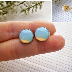 Opalit holdkő - 12 mm-es bedugós fülbevaló nemesacél alapban - ékszer - fülbevaló - pötty fülbevaló - Meska.hu