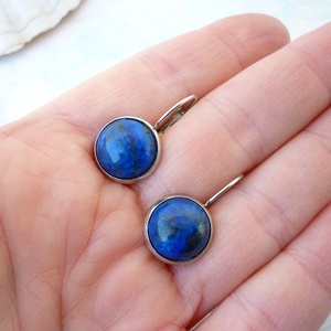 Lápisz lazuli fülbevaló 12mm-es nemesacél francia kapcsos alapon - ékszer - fülbevaló - lógós kerek fülbevaló - Meska.hu