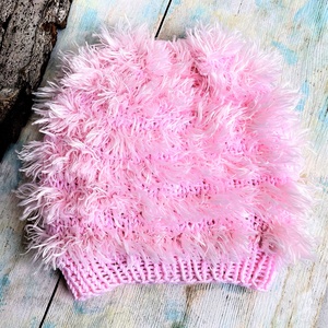 Rózsaszín szöszmösz - kézzel kötött kislány sapka - ruha & divat - sál, sapka, kendő - sapka - Meska.hu