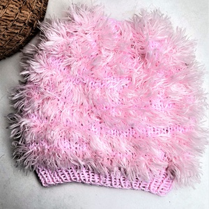 Rózsaszín szöszmösz - kézzel kötött kislány sapka - ruha & divat - sál, sapka, kendő - sapka - Meska.hu