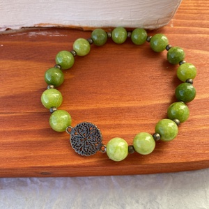 Zöld szőlő - olivin karkötő/fülbevaló  szett - ékszer - ékszerszett - Meska.hu