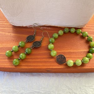 Zöld szőlő - olivin karkötő/fülbevaló  szett - ékszer - ékszerszett - Meska.hu