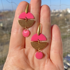  Geometrikus   pink/arany fülbevaló nemesacél akasztóval , Ékszer, Fülbevaló, Lógó fülbevaló, Ékszerkészítés, MESKA