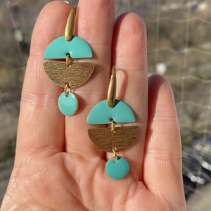  Geometrikus   türkiz/arany fülbevaló nemesacél akasztóval  - Meska.hu