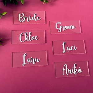 Esküvői névtábla - plexi esküvői ültetőkártya névvel - esküvő - meghívó & kártya - ültetési rend - Meska.hu
