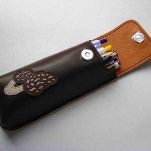 Kucsmagomba mintás bőr tolltartó, szemüvegtok - táska & tok - pénztárca & más tok - szemüvegtok - Meska.hu