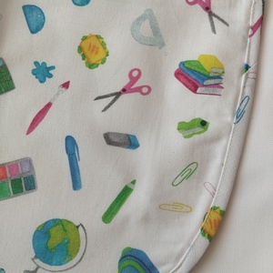 Női fehér lapköpeny,mintás zsebbel  - ruha & divat - munkaruha - Meska.hu